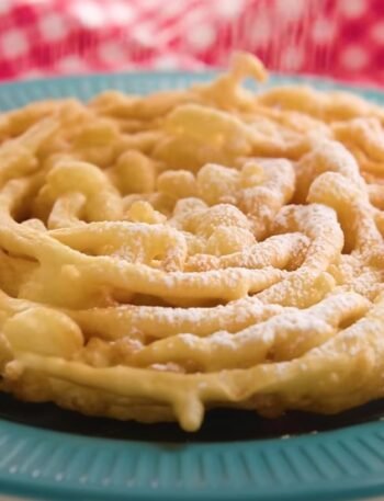 Funnel Cake – Crispy Fair-Style Fried Dessert Recipe